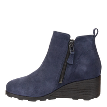 Load image into Gallery viewer, OTBT - STORY in NAVY Wedge Ankle Boots
